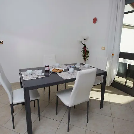 Terry Apartment Lecce