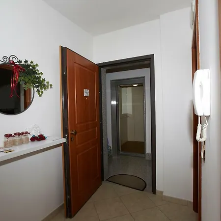 Terry Apartment *