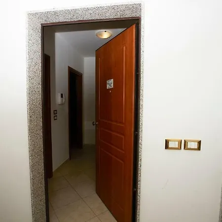 Terry Apartment *